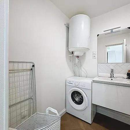 Apartman Coeur Centre N2 *